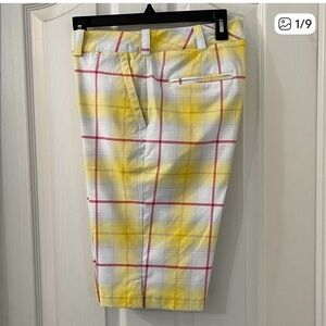 Nike Yellow Red Plaid Athletic Golf Shorts - Womens: Medium.